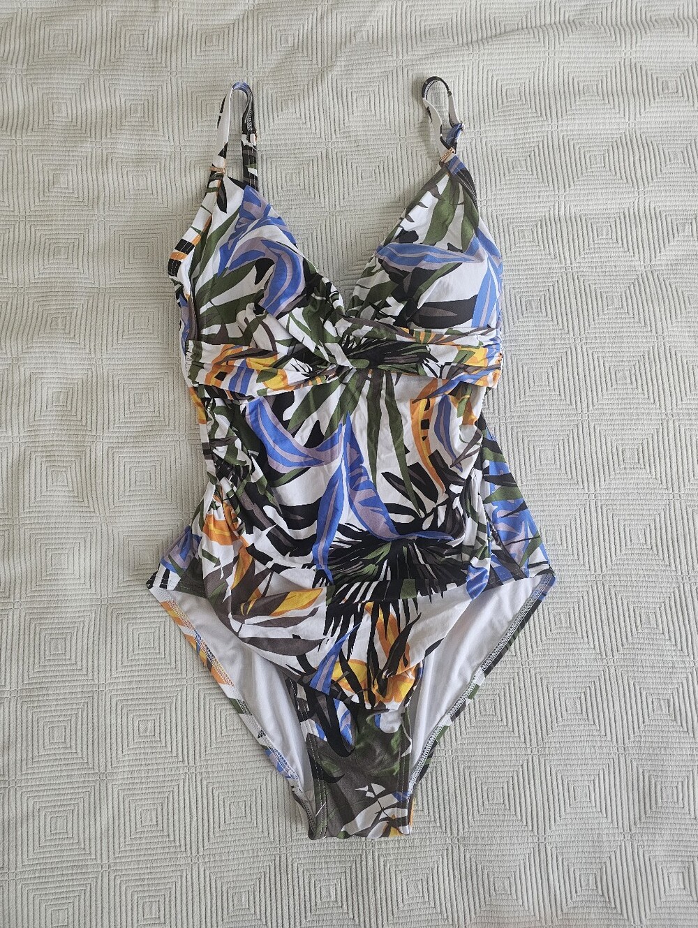 Women's Calvin Klein Swimwear Tropical Leaf One-Piece Swimsuit in Blue & Green